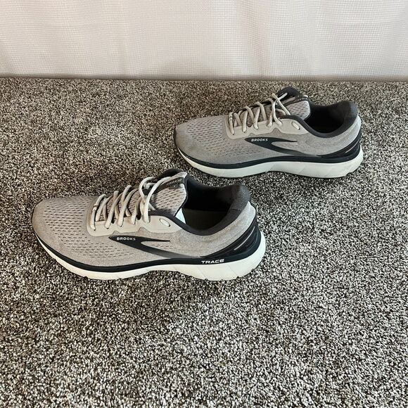 NIB Mens Brooks Trace Running Cushion Neutral Grey/Black Size 13 - Picture 3 of 6